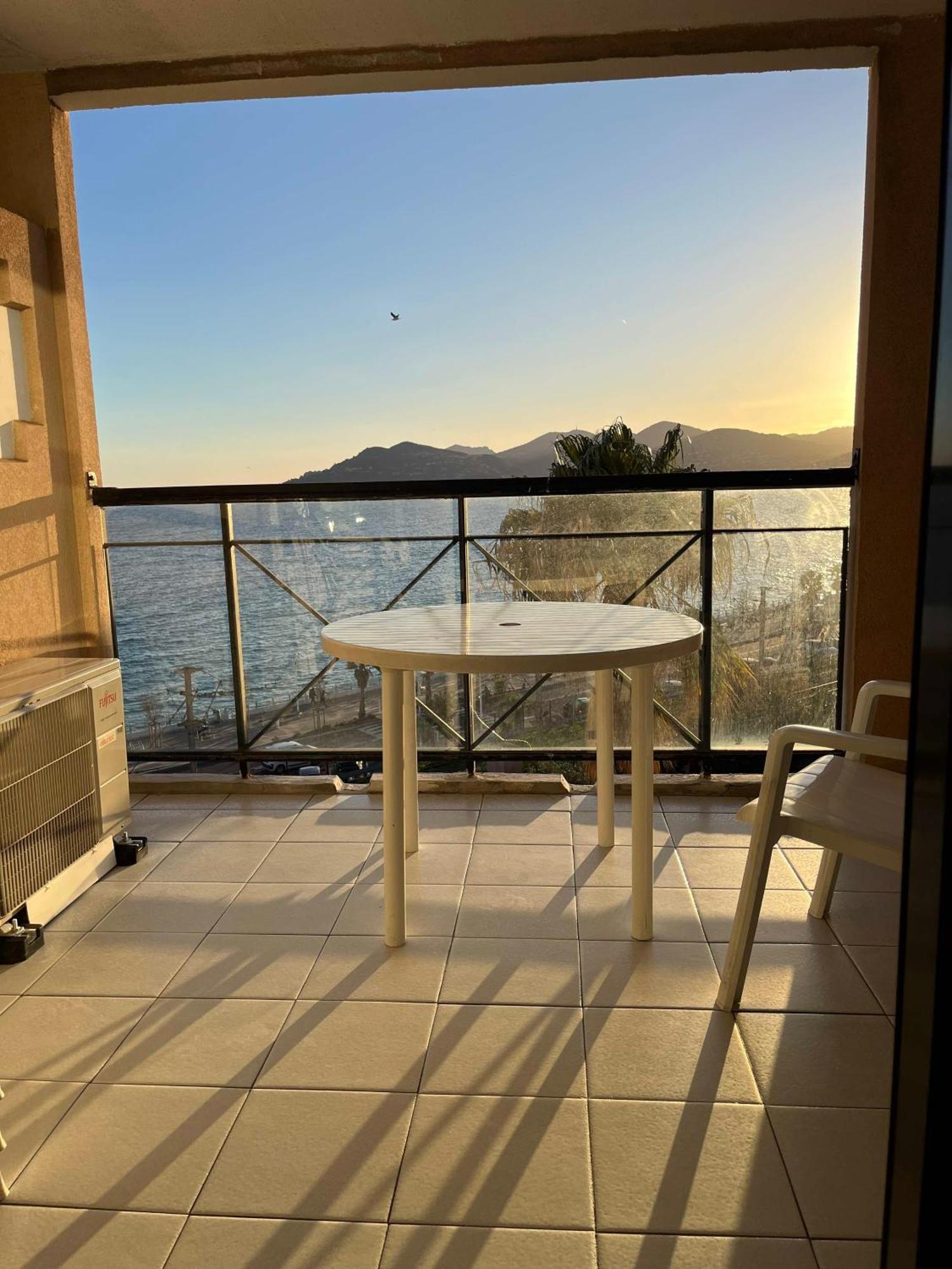 Cannes Apartment With Sea View, Aircondition And Parking Zewnętrze zdjęcie